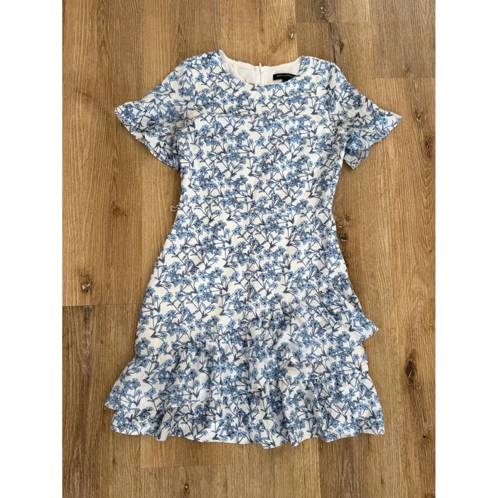 Banana Republic Floral Mini Dress Womens 0 Blue White Flutter Sleeve Ruffle Hem - Picture 1 of 9